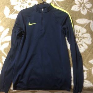 Nike sweater